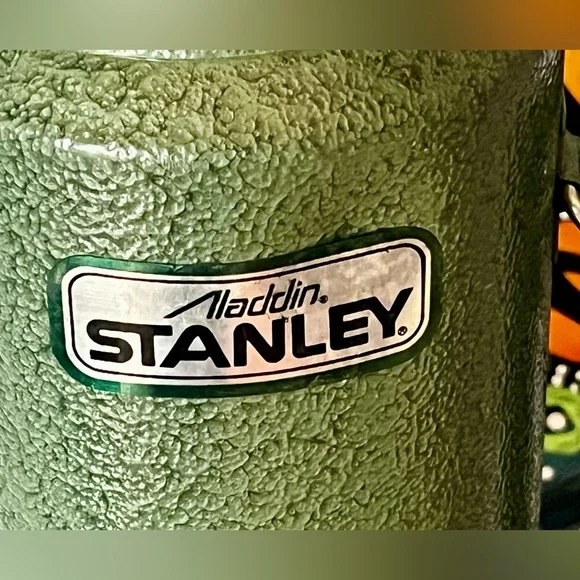 Vintage Original Stanley Aladdin Green Quart Thermos - Picture 2 of 11